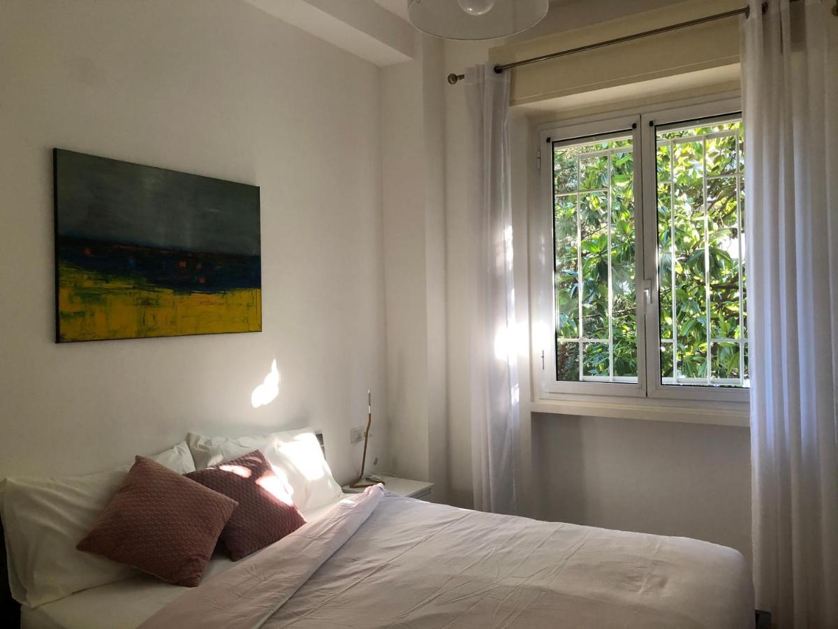 Lovely 2 Room Apartment With Small Garden Milano Exteriör bild